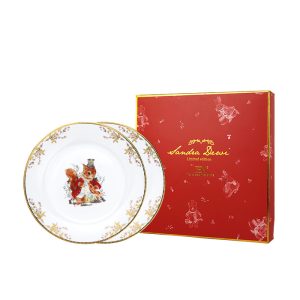 Sandra Dewi Series - Salad Plate Nutcracker Squirrel