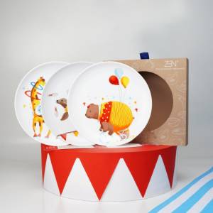 ZEN Piring Makan Keramik 22cm Animal Carnival 3pcs + Box